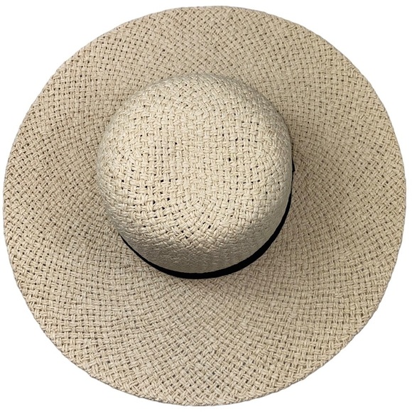 Francesca’s Straw Wide Brim Hat with Black Band - Picture 4 of 5